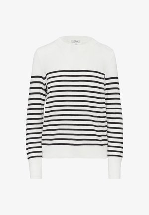 Pruhovaný svetr v bílé a černé barvě; má kulatý výstřih, dlouhé rukávy a horizontální pruhy různé šířky. Měkký pletený materiál.