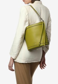 Miriade Borsa a mano - verde