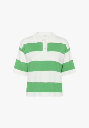 Biała i zielona koszulka polo w poziome paski na krótkim rękawie, z kołnierzykiem i trzema guzikami z przodu.