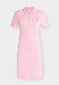 Επιλέχθηκε, classic pink