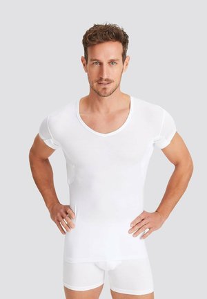 FINN Design ANTI SCHWEISS KÜRZERE ÄRMEL - SCHUTZ AM GESAMTEN - Unterhemd/-shirt - white