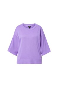 Maglione corto a maniche corte in lavanda con texture a coste, collo a giro e vestibilità morbida. Tessuto liscio con colori solidi e dettagli minimi.