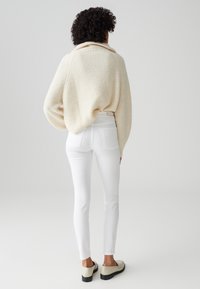 OPUS MID RISE ANKLE - Jeans Skinny Fit - white