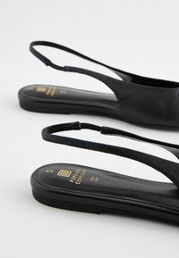 Next FOREVER COMFORT - REGULAR FIT - Takaa avoimet ballerinat - black