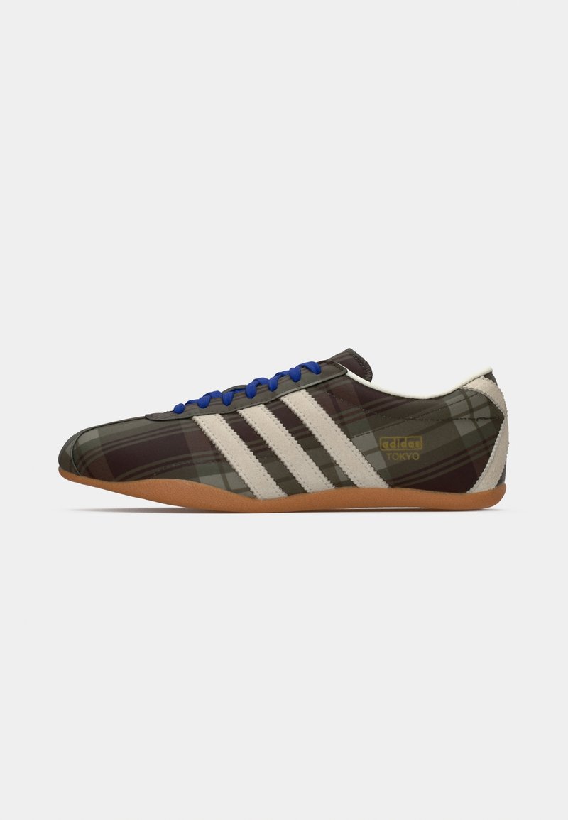 adidas gazelle silver green womens Vans LX Classic Slip-On 98 EK Checkerboard Red/Marshmallow - VN000EG1CIS1 -  Starcow Paris main image 0