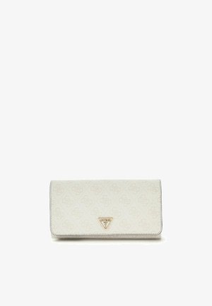 Portefeuille rectangulaire beige avec un motif monogramme subtil et un petit emblème triangulaire doré sur le rabat avant.