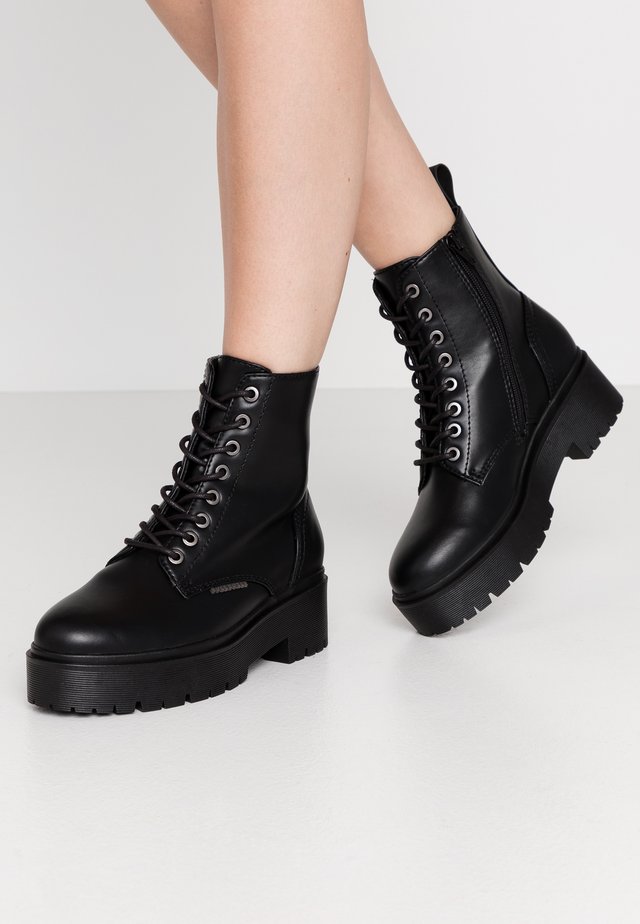 Platform-nilkkurit - black
