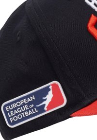 DEF SHOP EUROPEAN LEAGUE OF FOOTBALL HELVETIC GUARDS SNAPBACK - Cap - jet black tomato