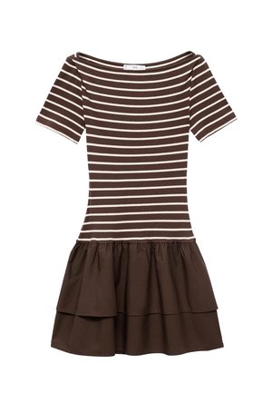 Vestido corto de manga corta a rayas en marrón y beige, con escote redondeado y falda de capas con volantes.