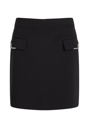 Juoda mini sijonas su dviem priekiniais kišenėmis, kiekviena su nedideliu sidabriniu dekoratyviniu kampiniu akcentu.