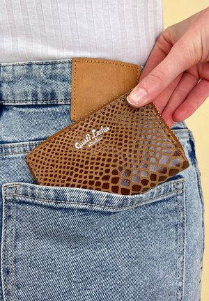 Gusti Leder, ABEL - Wallet - dunkelbraun