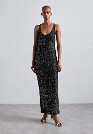 THE MADELINE GOWN
 - Abito in maglia - black