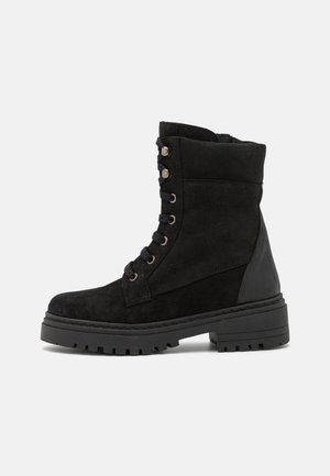 GLACIER - Botins de atacadores - black