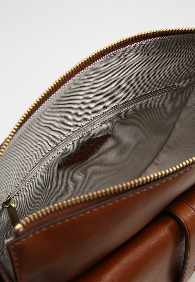 Fossil RYDER CROSSBODY Skulderveske medium brown Fossil RYDER CROSSBODY Skulderveske medium brown