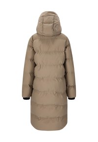Lang beige pufferjakke med hætte, der har vandret quiltede sektioner og elastiske cuffs. Glat ydre med et minimalistisk design.