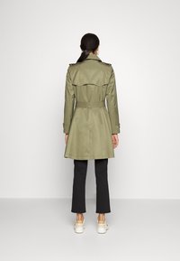 Lauren Ralph Lauren LINED COAT - Gabardina - olive