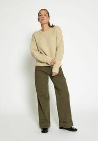 PEPPERCORN - Sweter