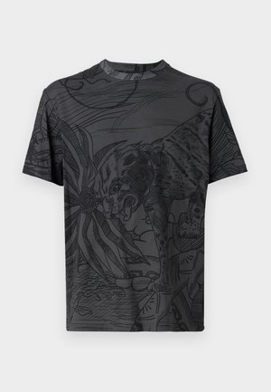 Black short-sleeve t-shirt featuring an intricate graphic print of a roaring leopard and wavy lines, made of lightweight, soft fabric.
