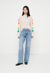 FROM FUTURE Maglione - sable