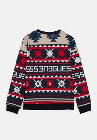 Multicolor langærmet sweater med et geometrisk mønster i rød, sort, beige og blå, med kontrasterende ribbede manchetter og krave.