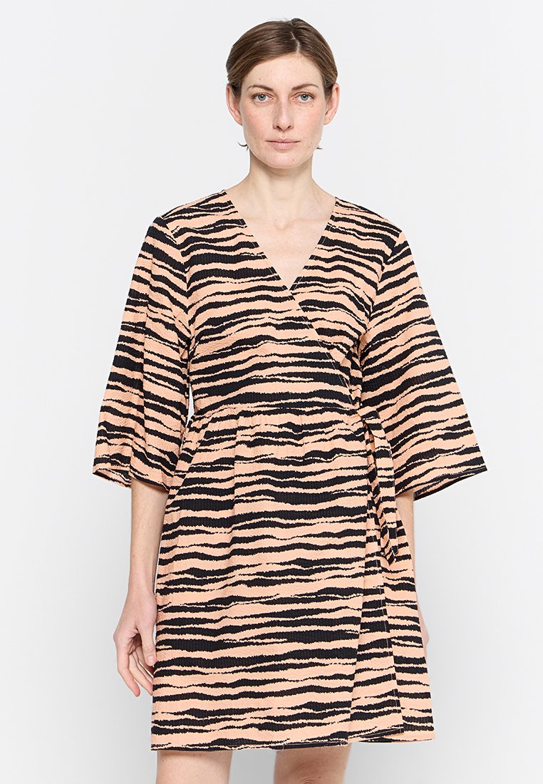 Modström Jurk oranje Modström Jurk oranje