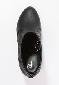 Anna Field Botines bajos - black