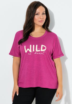 WILD AT HEART GRAPHIC TEE - T-shirt con stampa - summer berry