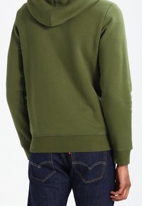 s.Oliver Sudadera con cremallera - olive