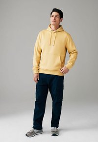Next STANDARD - Sweat à capuche - yellow