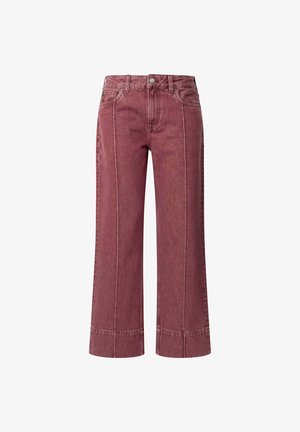 Džínové kalhoty v barvě vína s širokým střihem, zdobené kontrastním prošitím a vysokým pasem. Ukončeno zapínáním na knoflík a zip.