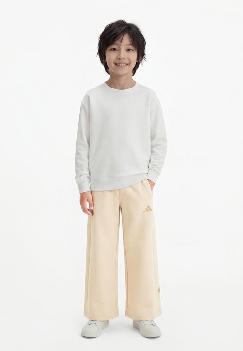 adidas FUTURE ICONS STRIPES WIDE LEG PANTS UNISEX - Pantalones deportivos - crystal linen/trace khaki — foto 3