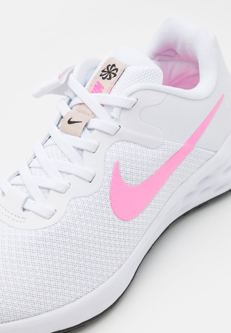 nike revolution 4gs