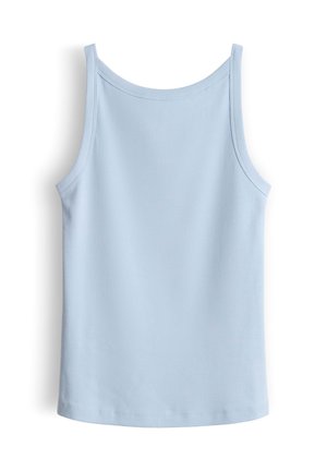 Lichtblauw geribbeld mouwloos tanktop met brede bandjes en een ronde hals, plat weergegeven op een witte achtergrond.