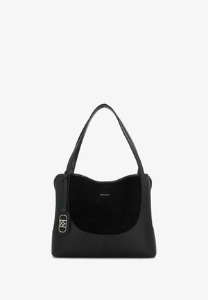 Czarna torebka wykonana z materiałów skórzanych i zamszowych, o gładkiej fakturze, krzywej sylwetce, podwójnych uchwytach na ramię oraz srebrnych detalach.