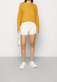 Vero Moda Sweter