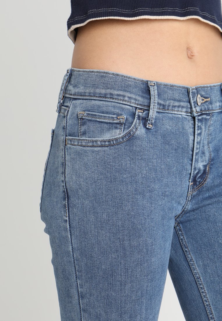 zalando levis 710
