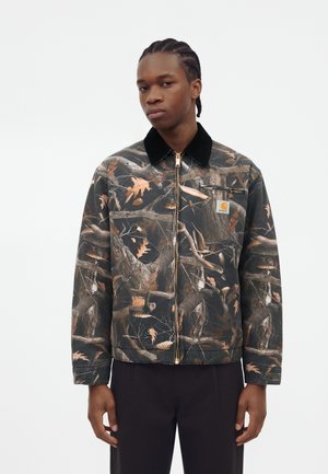 Carhartt WIP, DETROIT JACKET - Леко яке - camo feather tree, black / black heavy stone wash