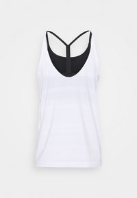 Débardeur de sport blanc sans manches avec des rayures perforées et un soutien-gorge de sport intégré noir à dos nageur visible en dessous.