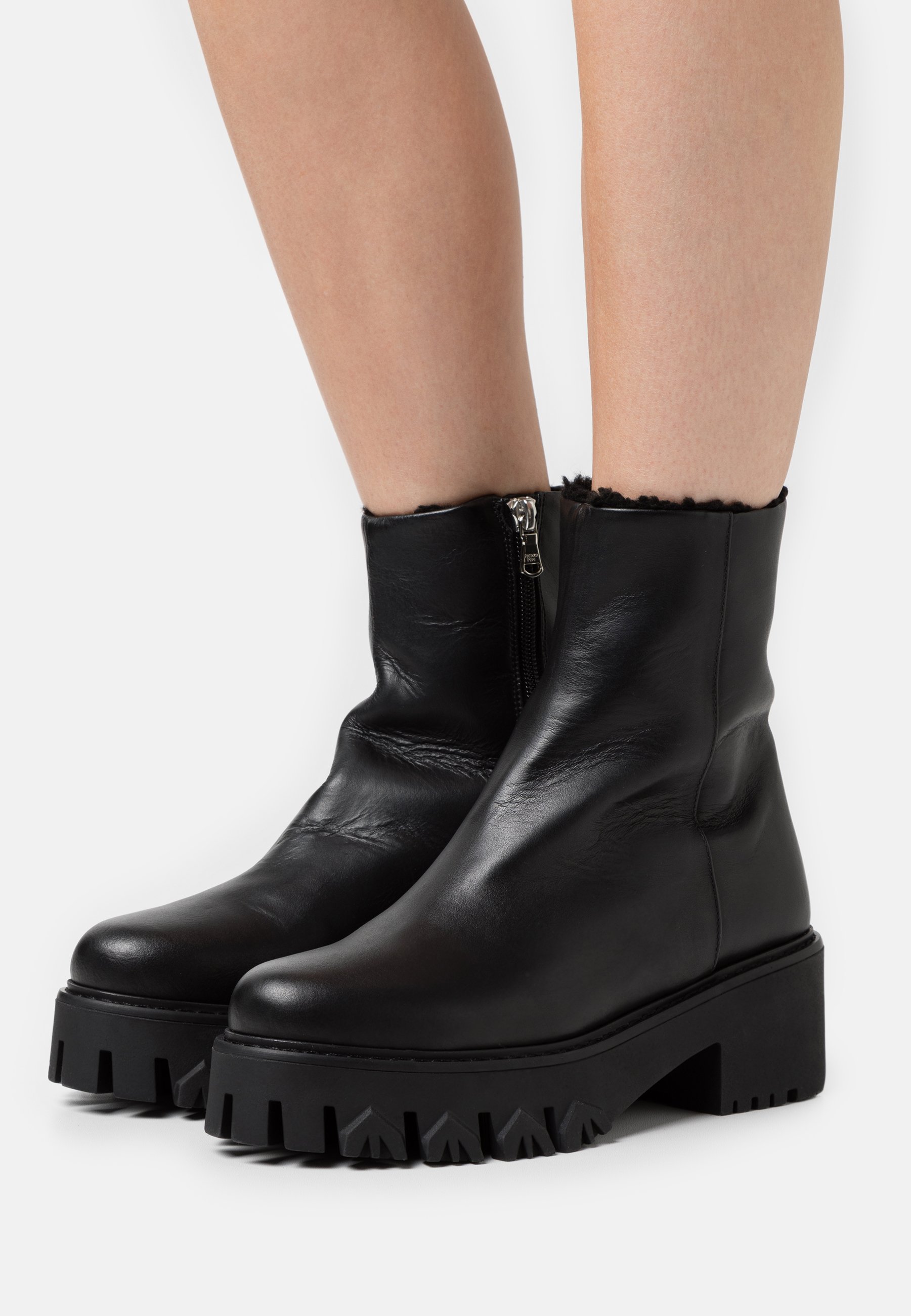 patrizia pepe boots