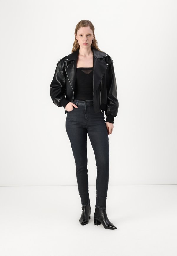 ALIPHA - Faux leather jacket3