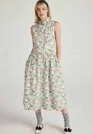 REGULAR FIT - Tričkové šaty - green floral