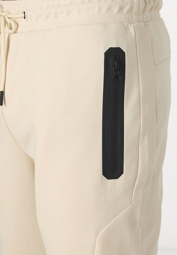 JPSTWILL JJFUSION  - Tracksuit bottoms - moonbeam4