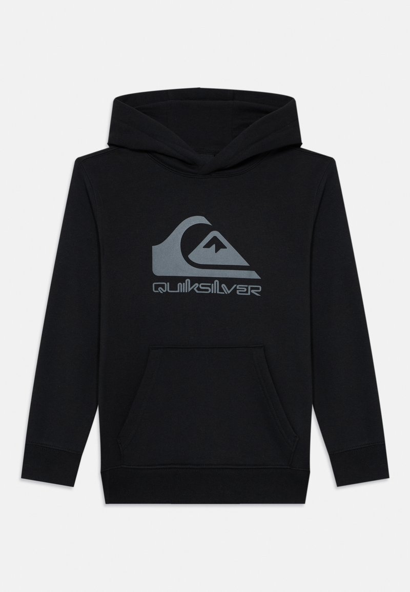 Črna kapuca iz bombaža, z velikim sivim logotipom Quiksilver spredaj, kengurujskim žepom in rebrastimi manšetami.
