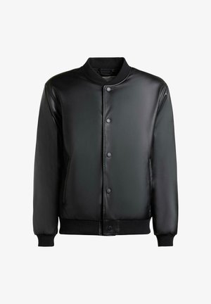 Czarna matowa kurtka bombowa z zatrzaskami, prążkowanym kołnierzem, mankietami i pasem oraz kieszeniami z bocznymi rozcięciami.