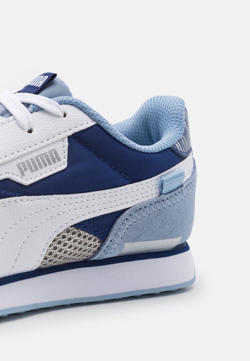 Puma Future Rider Fireworks Baskets Basses Elektro Blue White Bleu Zalando Be