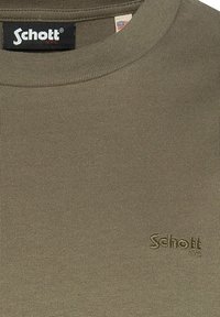 Felpa a maglia verde oliva con texture a coste, scollatura a girocollo e logo ricamato "Schott" in una tonalità abbinata.