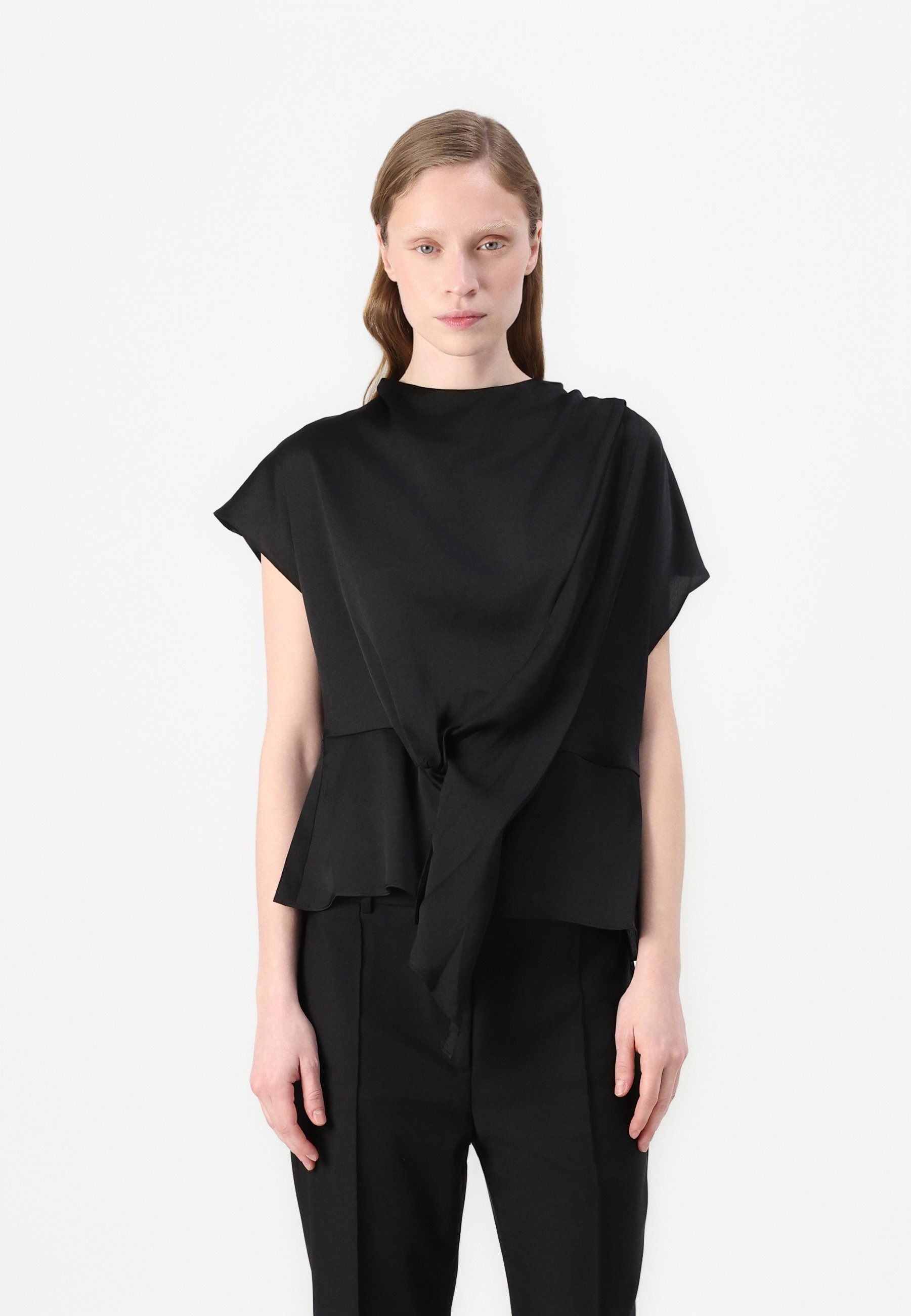 売れ筋商品|||ブルンスバザー シャツ レディース トップス ACACIA TINJA BLOUSE - Blouse - black Cute Black Satin Top with Bow - Women's Slash Neck Japanese