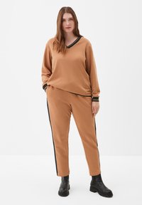 Triangle Sweatshirt - zimt