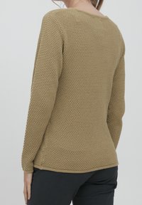 Oxmo Stickad tröja - beige