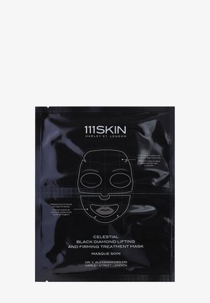Schwarze Verpackung der 111SKIN Celestial Black Diamond Lifting and Firming Treatment Mask mit Gesichtsmaskenumriss und Produktdetails in weißer Schrift.